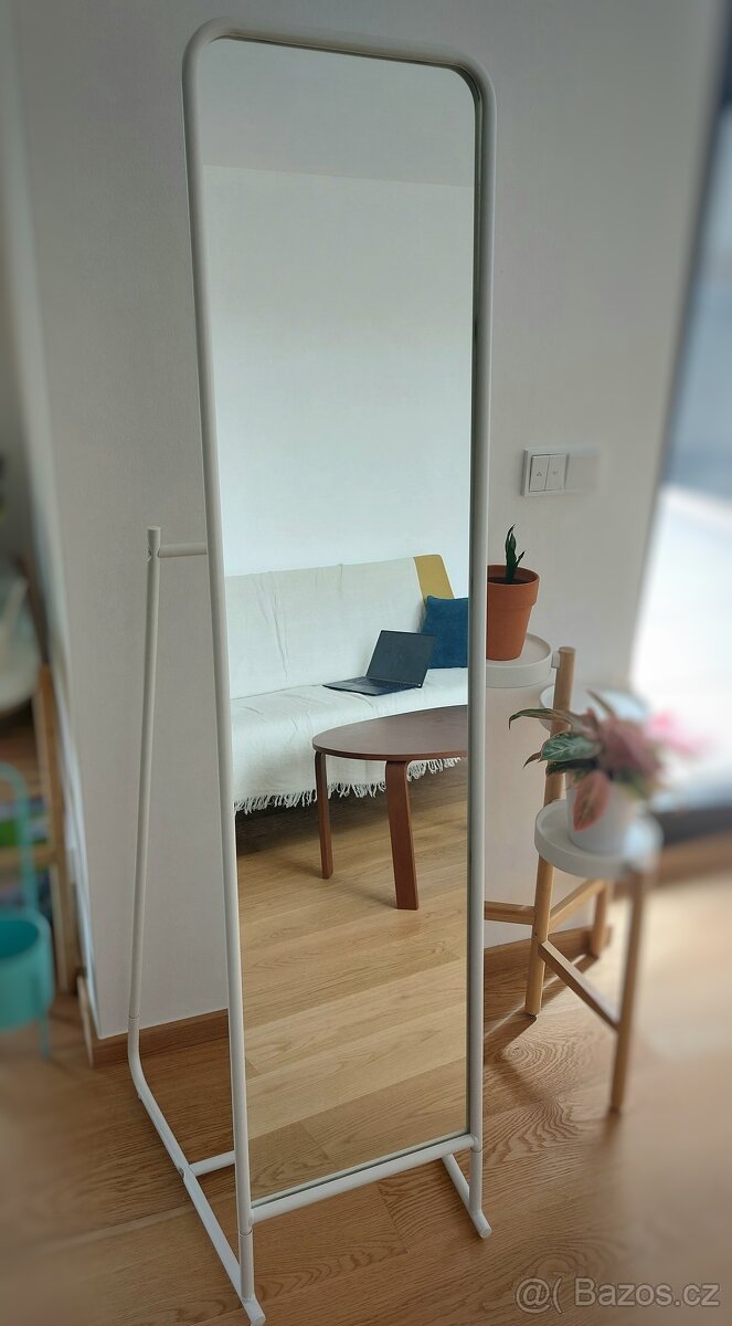 IKEA stojací zrcadlo
