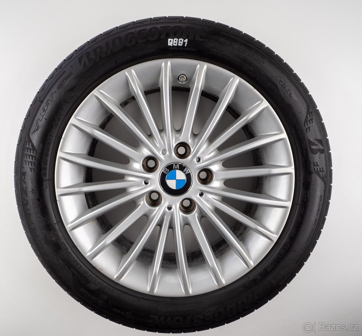 BMW 3 F30 F31 - Originání 17" alu kola - Letní pneu
