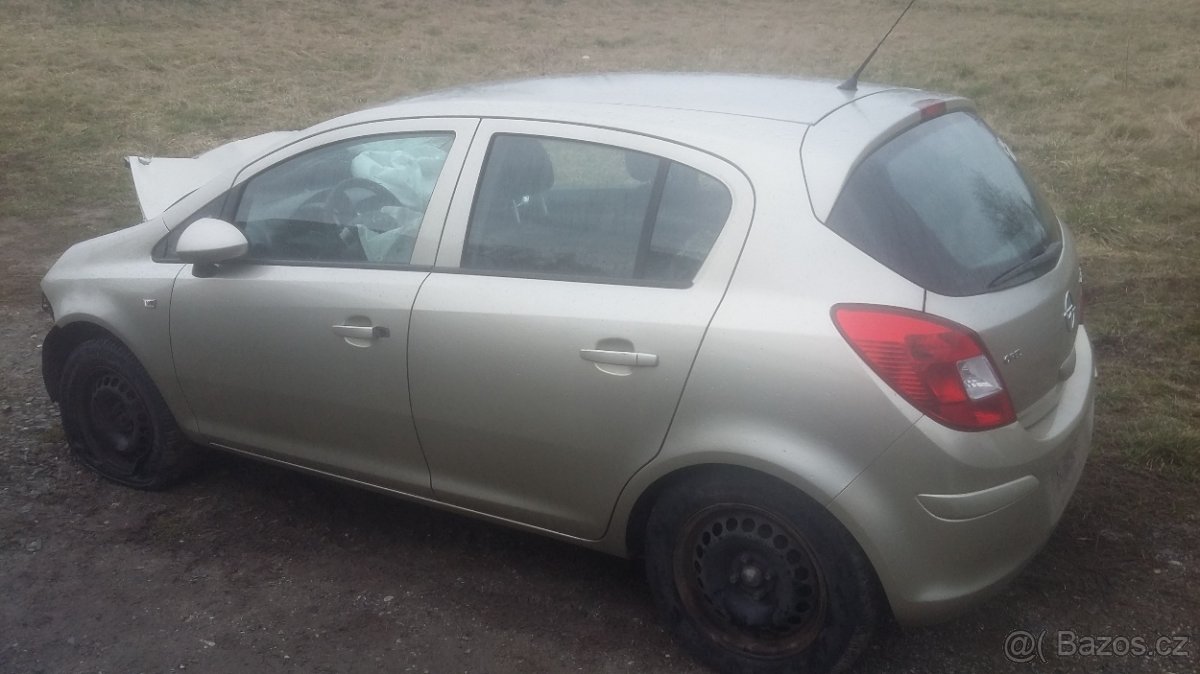 opel corsa D 1.4 16v automat rv2008