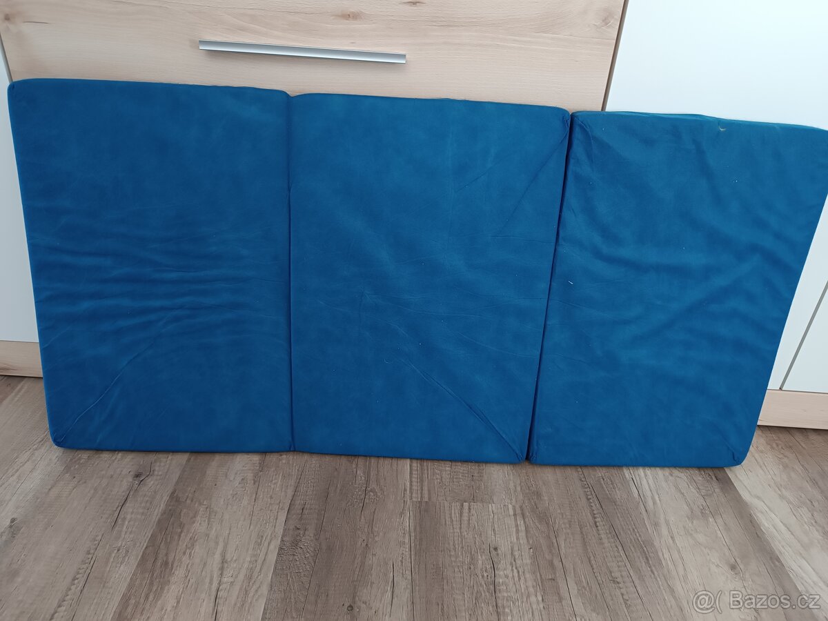 Skládací matrace do dětské postýlky