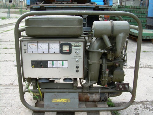CZK - EC 4 kVA (elektrocentrála 4 kVA ) AČR