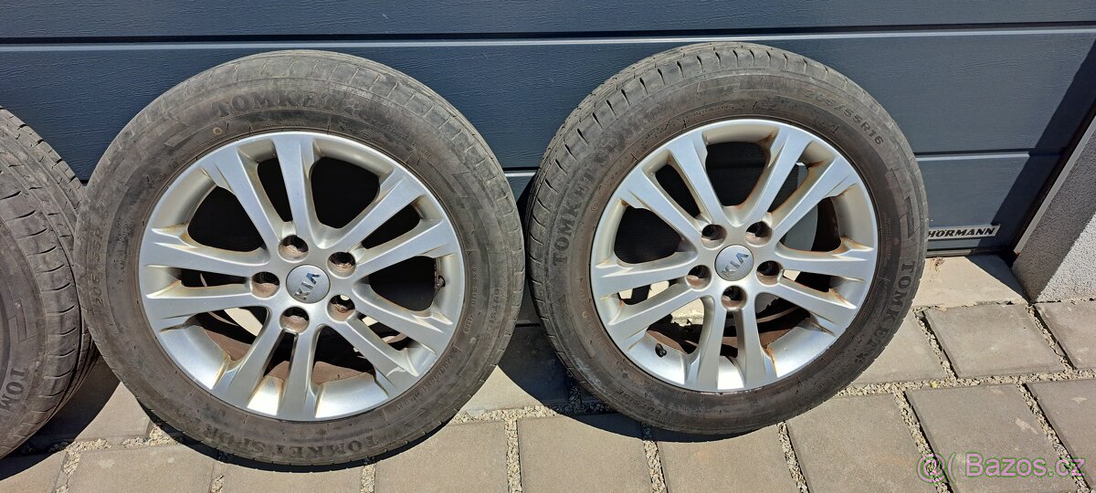 Elektrony Kia 5x114.3 R16 letní pneu