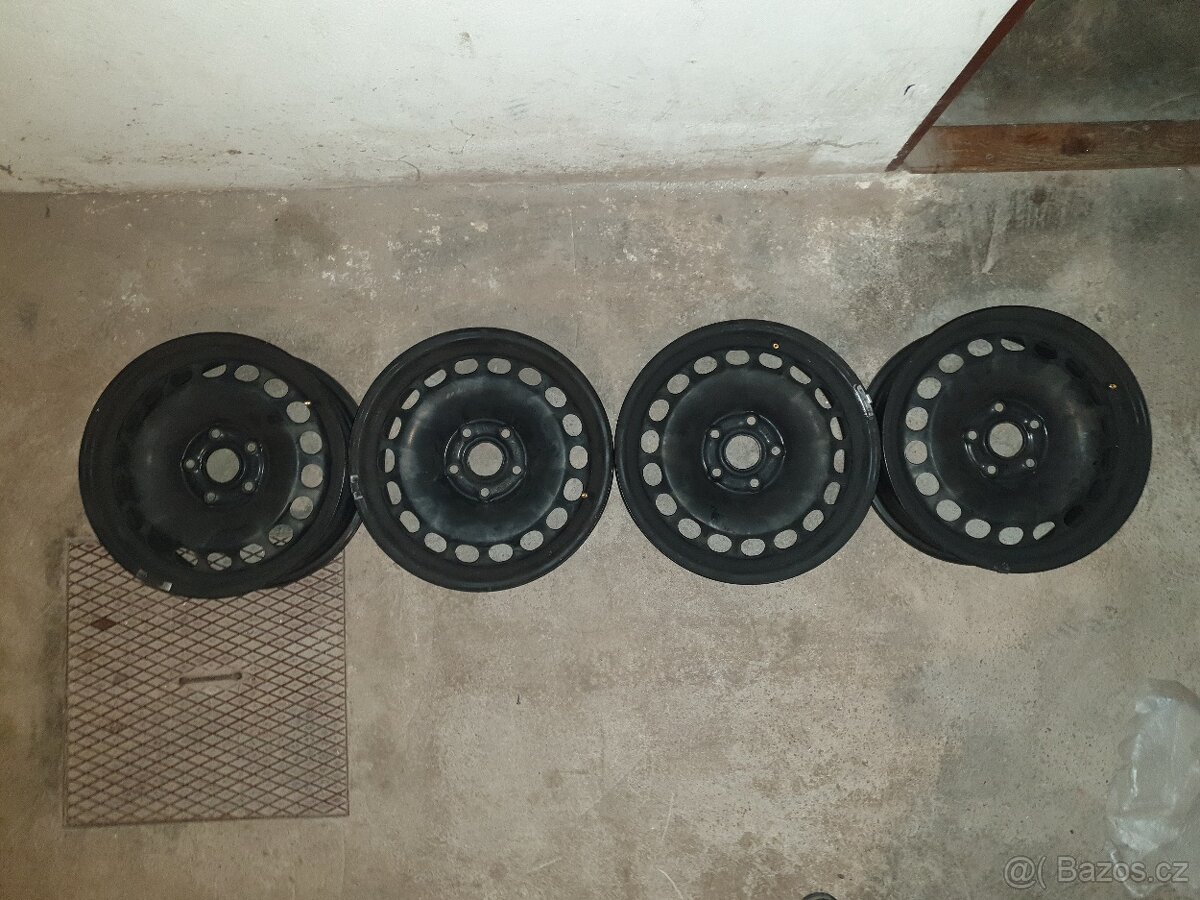 3Q0.601.027.C - Plechové disky R16 - VAG Group