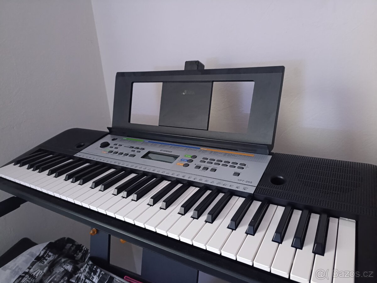 Klávesy Yamaha