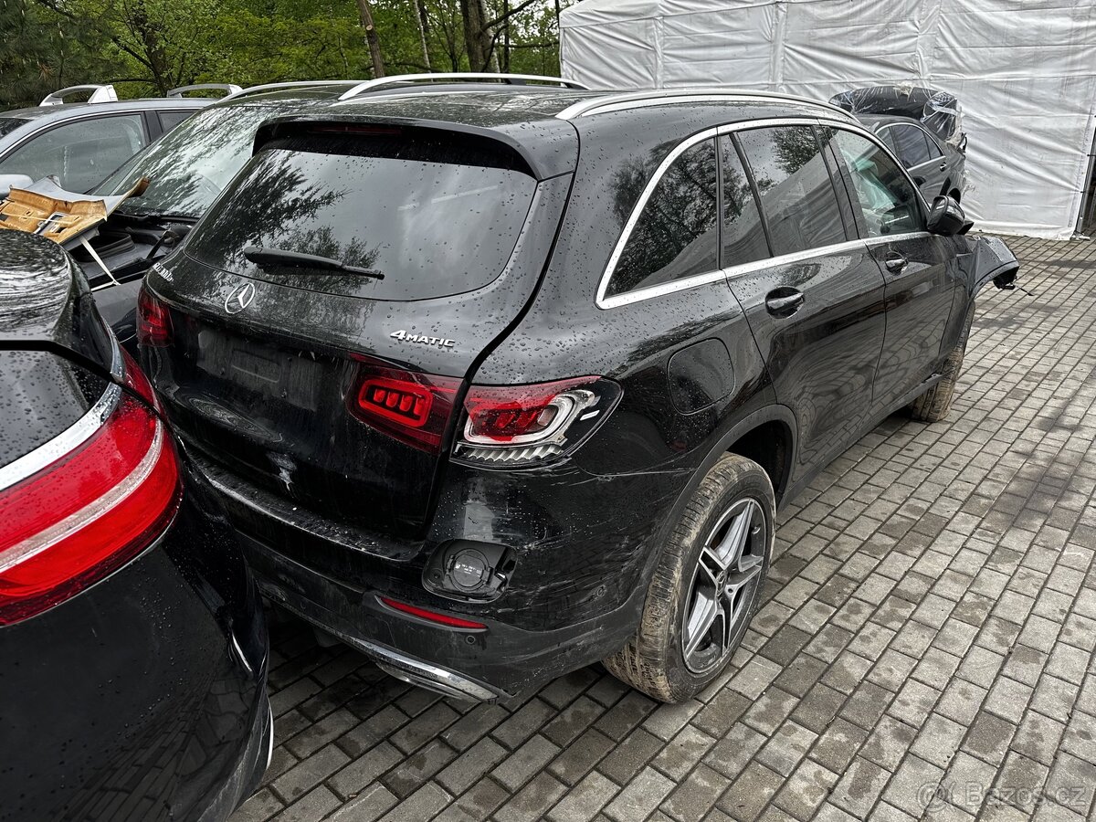 Mercedes-Benz GLC 300e 4matic 2020 M274.920