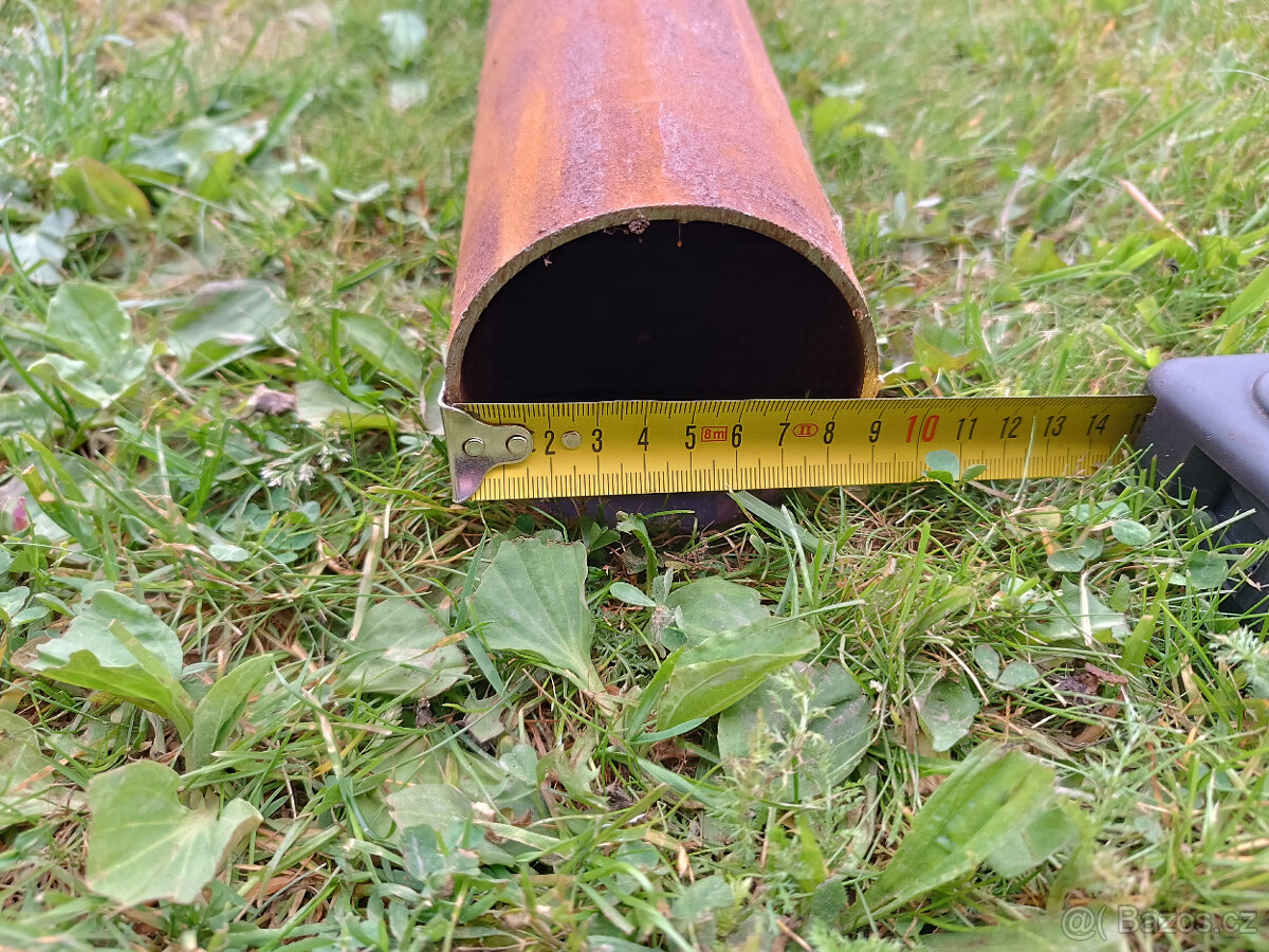 Bezešvé ocelové trubky délka 2m, průměr 90mm