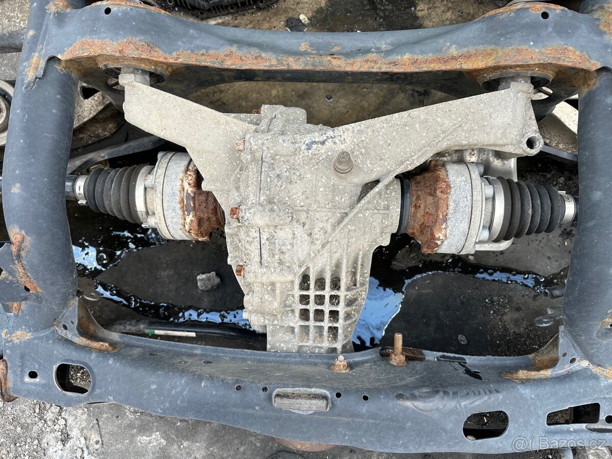 Diferenciál poloosy Audi a4 8w b9 Quattro