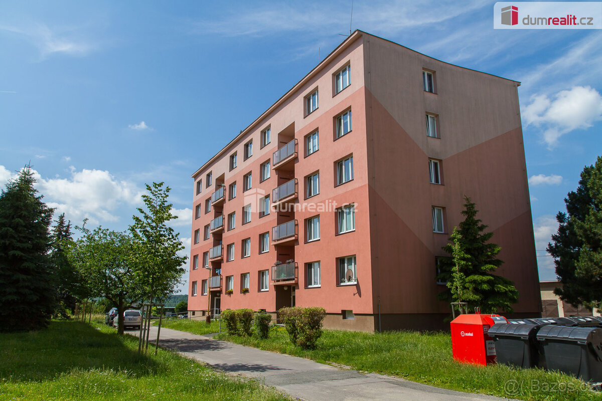 Pronájem bytu 1+1, 39 m2 - Nové Strašecí