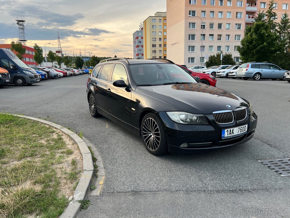 BMW 330d X-drive