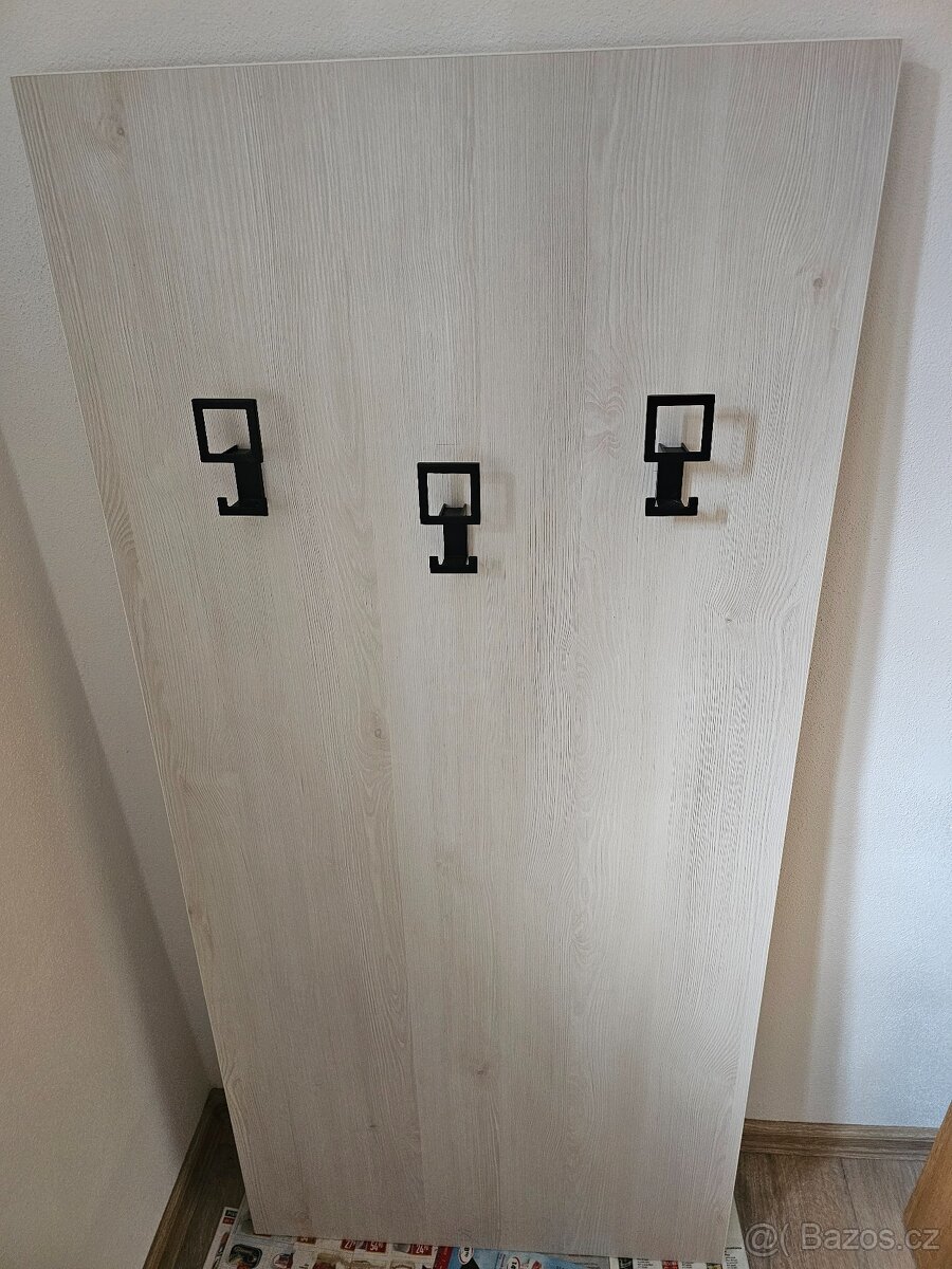 Předsíňová stěna