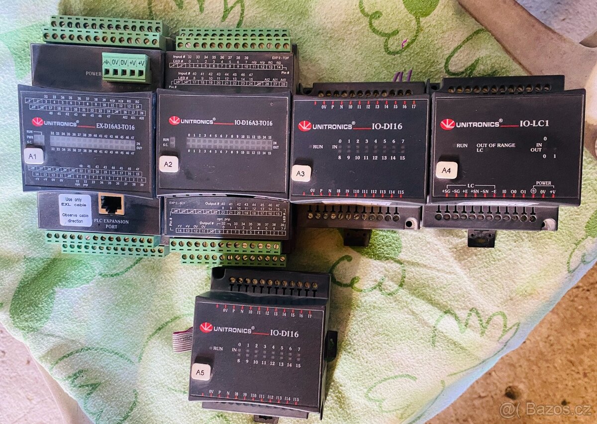 Prodám sadu PLC modulů Unitronics