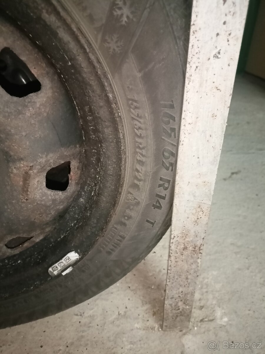 Zimní pneu/ kola Hyundai getz 165/65-14