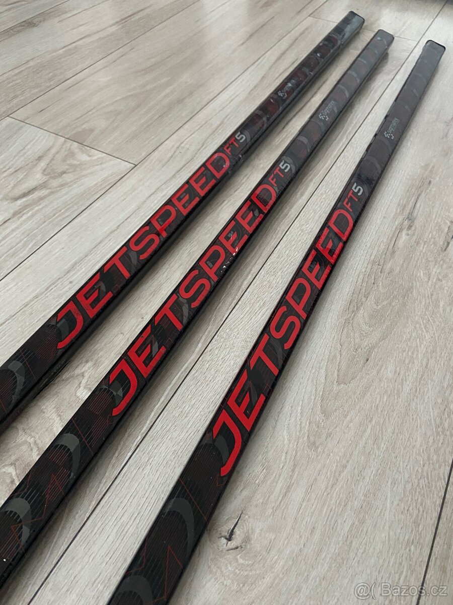 Hokejka CCM Jetspeed FT5 70/85flex levá ZÁRUKA