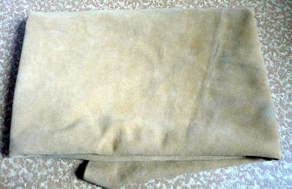 Broušená hovězí kůže