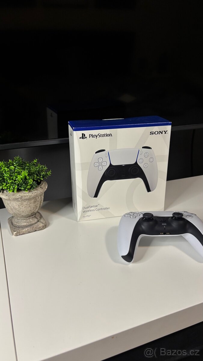 Playstation 5 ovladač