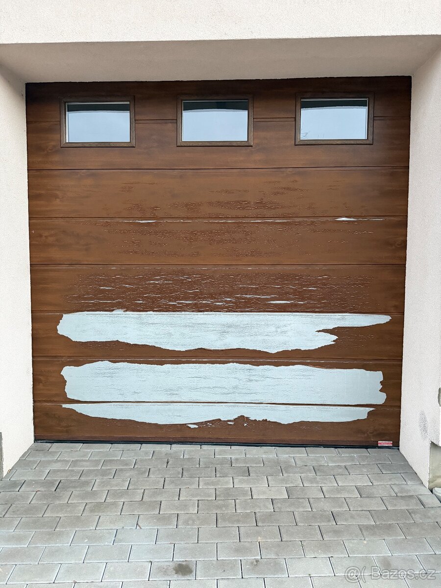Sekční garážová vrata