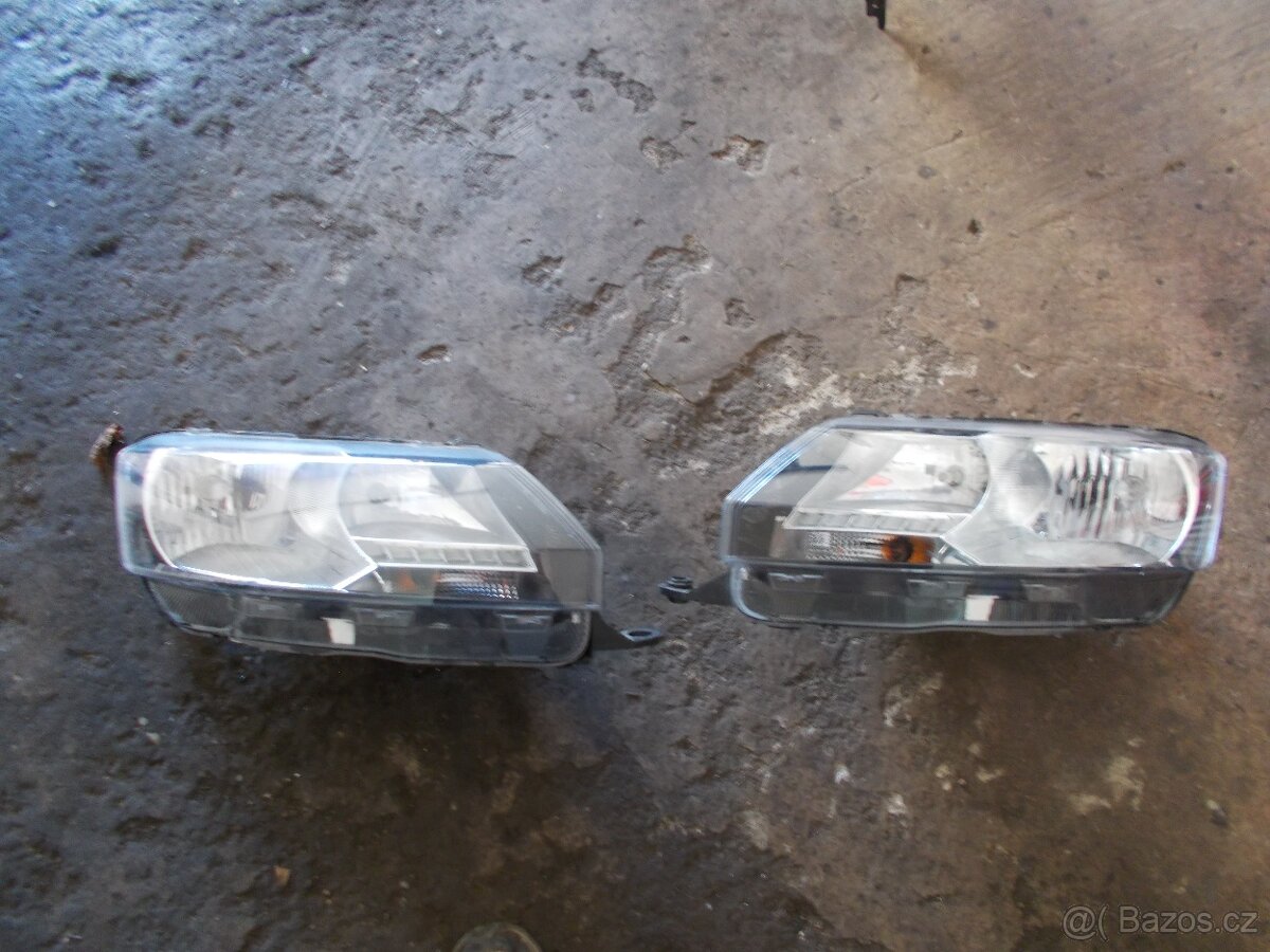 skoda rapid svetla