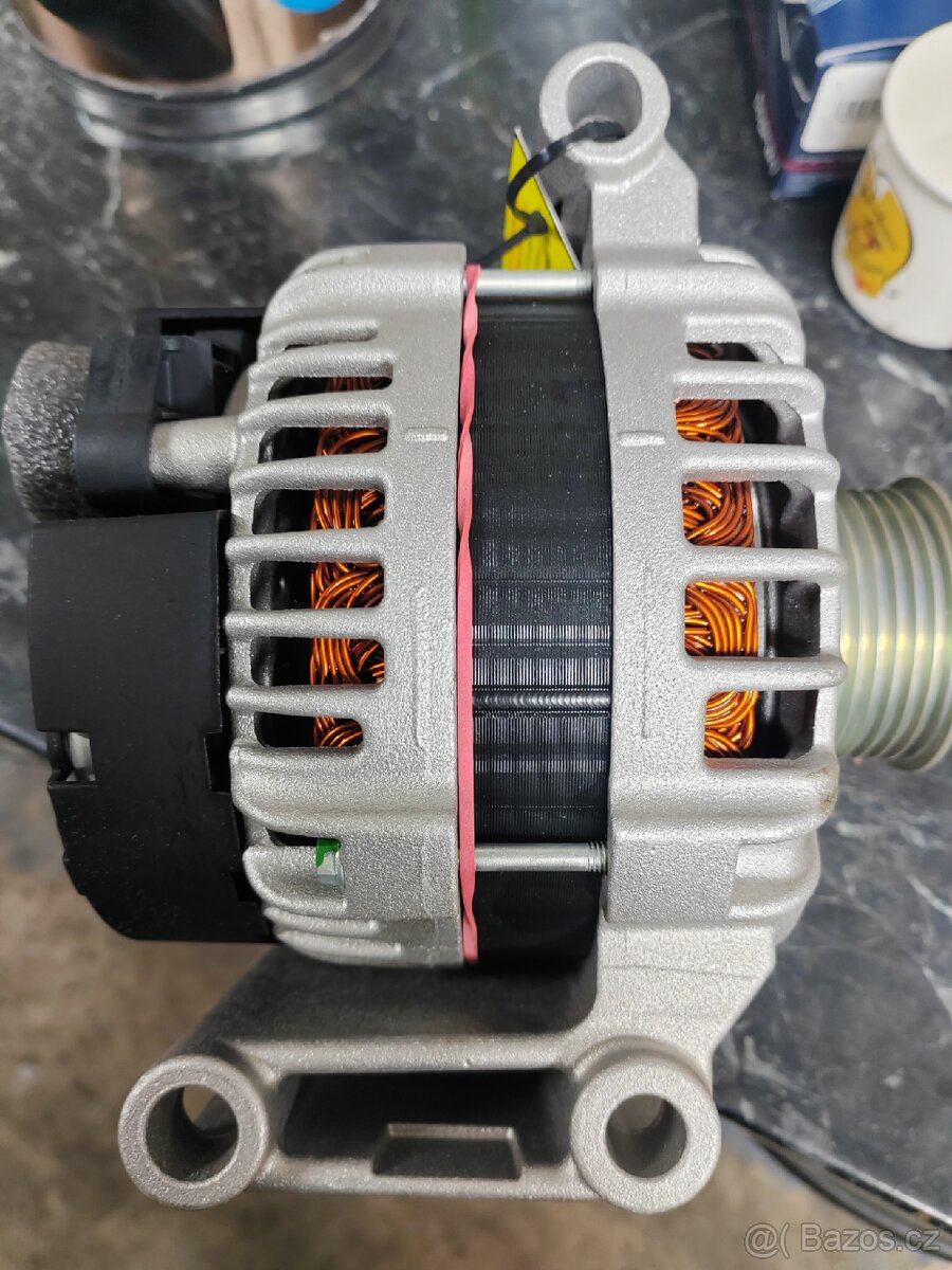 Prodám nový alternátor Citroën Jumper