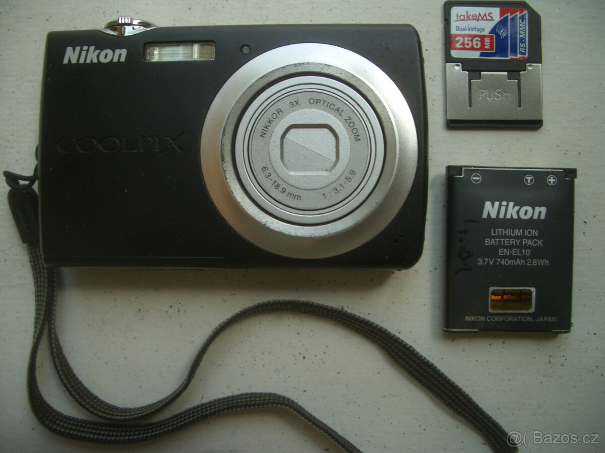 Nikon Coolpix S203