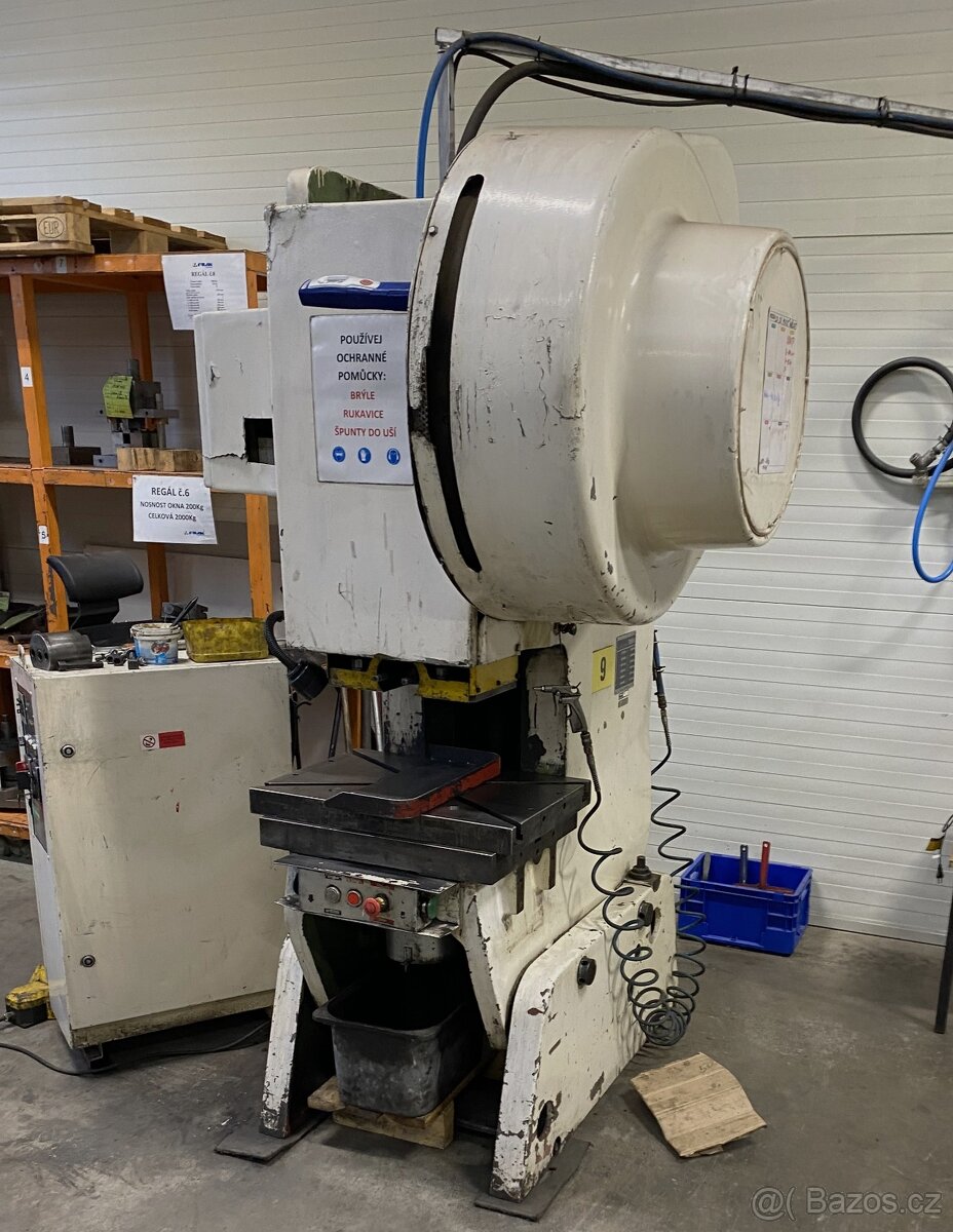 Lis výstředníkový LENA 25 C TOMA