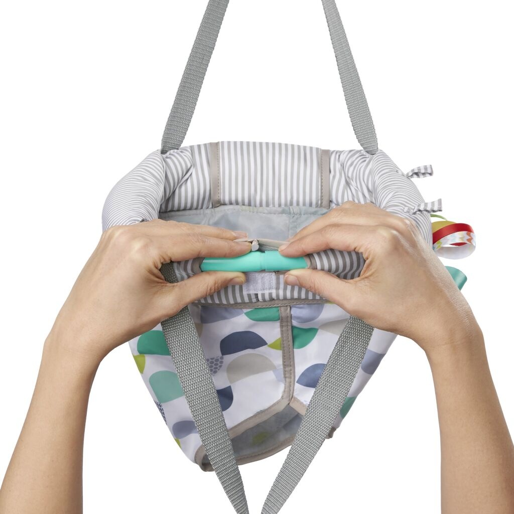 Dětské skákadlo do dveří