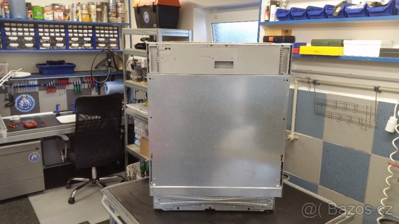 Myčka nádobí ELEKTROLUX, REPASOVANÁ SE ZÁRUKOU