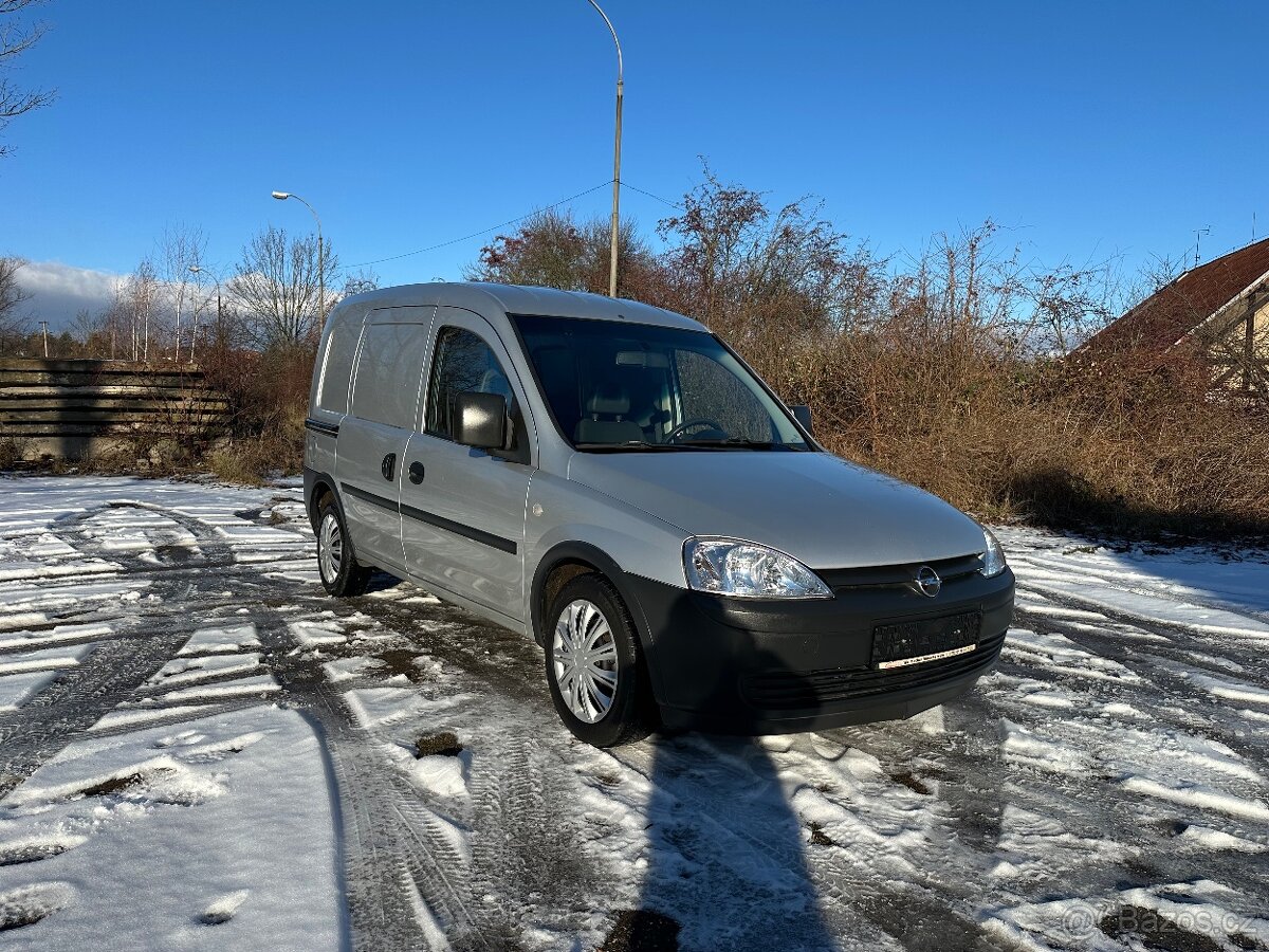 Opel Combo 1,3TDCi 55kw 5dveř.model
