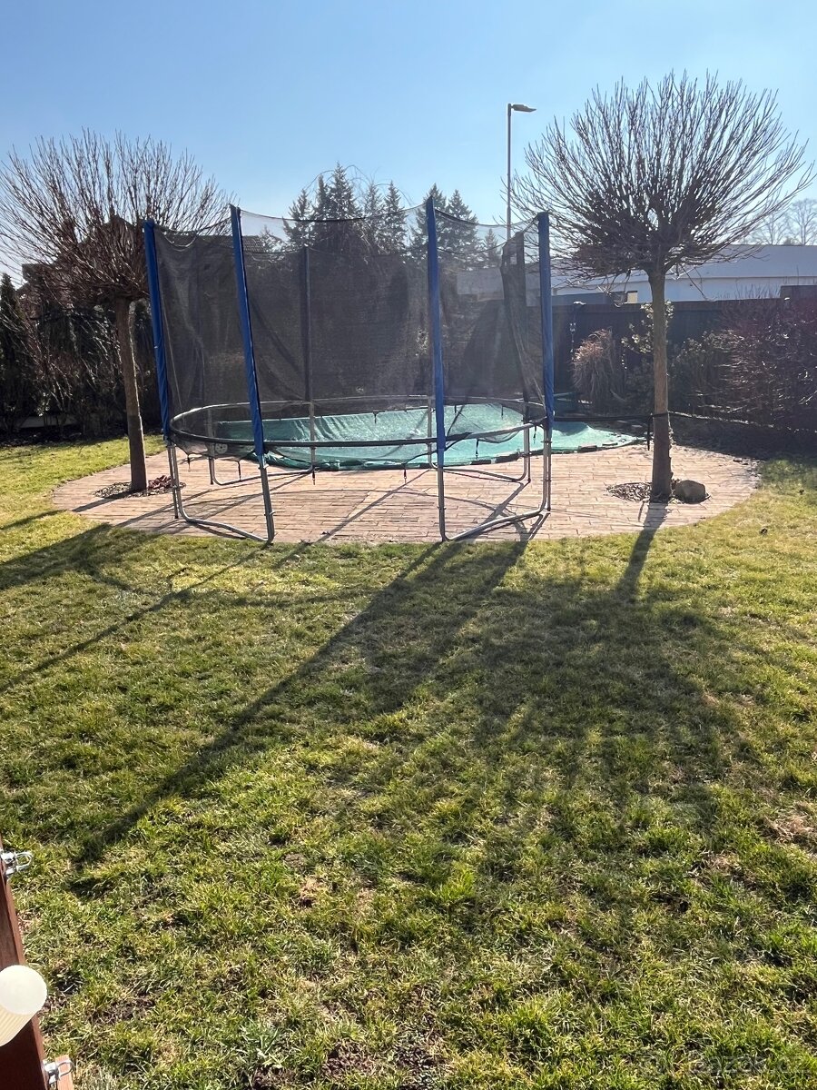 Prodám kompletní trampilunu