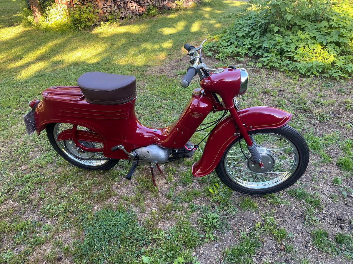 Jawa 555 s TP