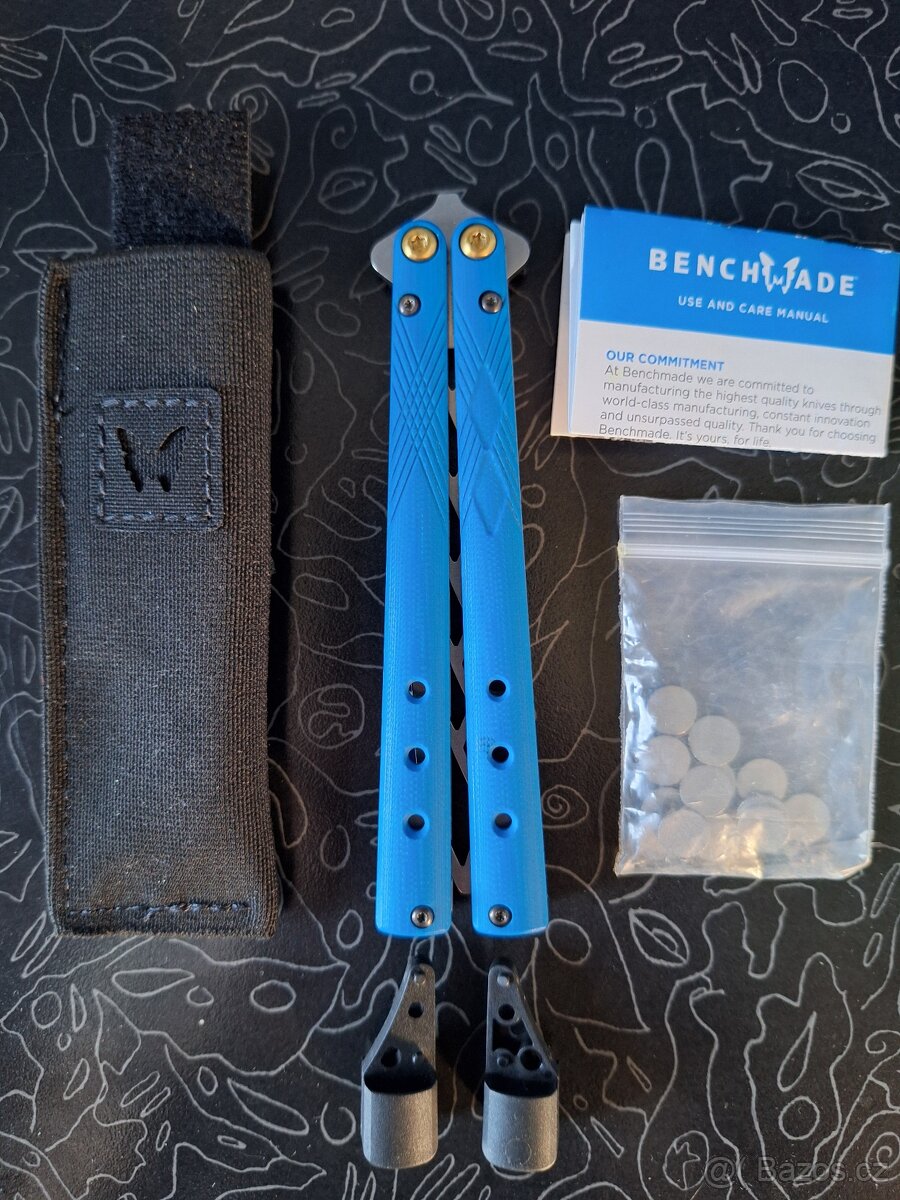 Nový BENCHMADE Necron 99T (balisong trainer)
