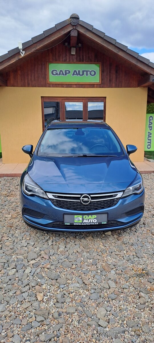 Opel Astra 1.6 CDTi 81 kW ST serviska