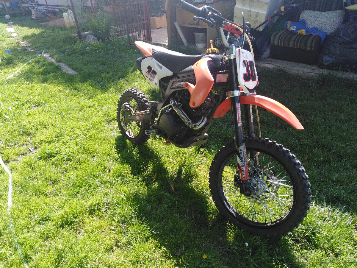 Pitbike 250 ccm