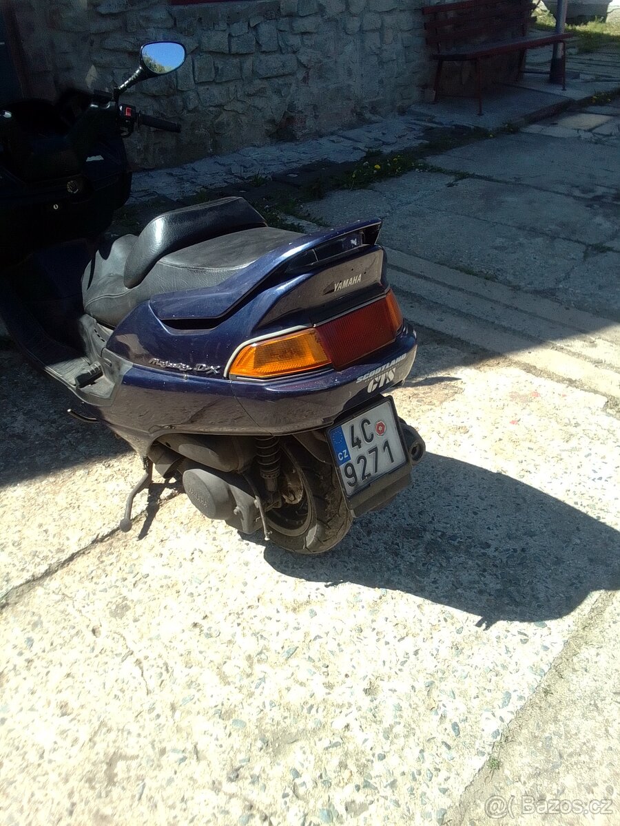 SkutrYamaha250r.v.2000