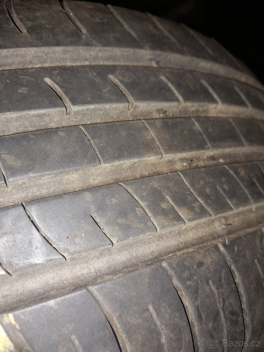 235/60R16 KUMHO LETNÍ PNEU