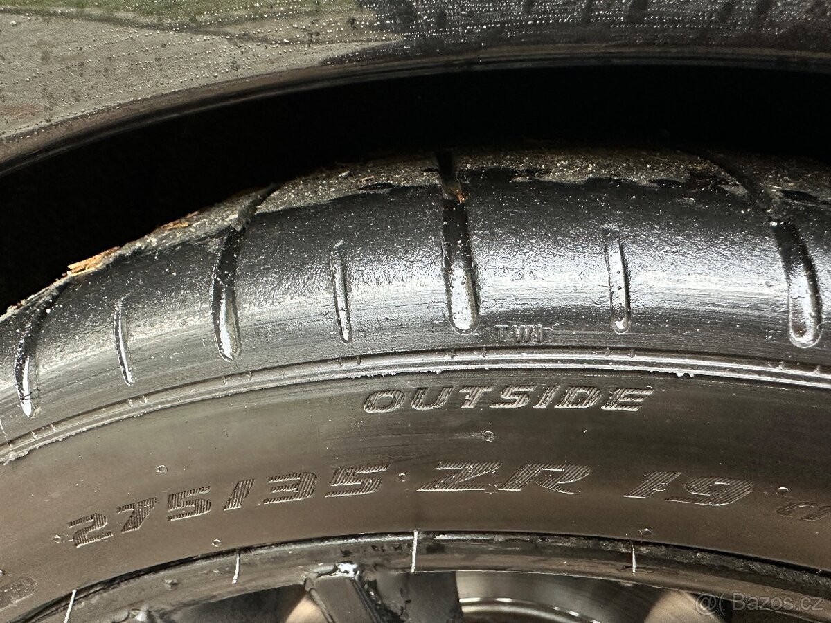 Letní Sada 275/35/19 PPIRELLI P ZERO SPORT