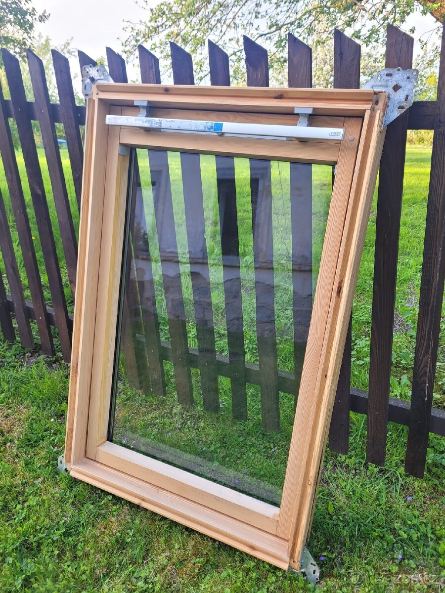 Střešní okno Velux