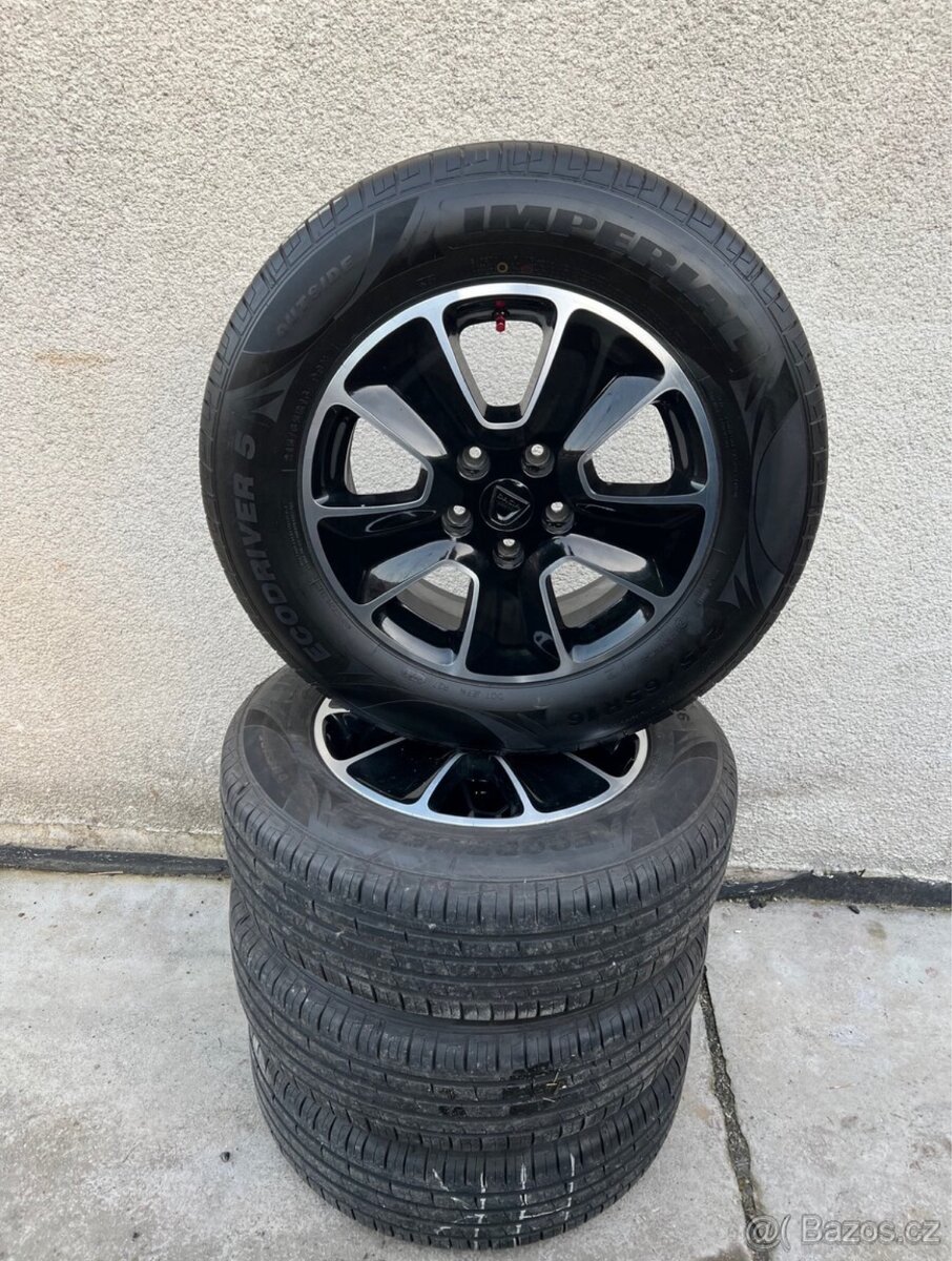 Alu kola 5x114,3 R16 Dacia Duster TOP PNEU