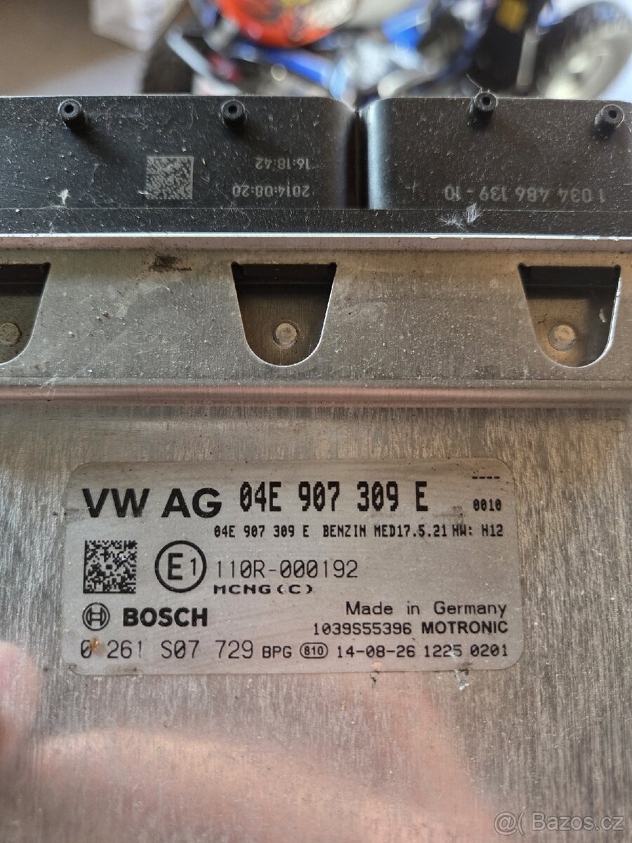 Řídící jednotka vw škoda 04E907309 e