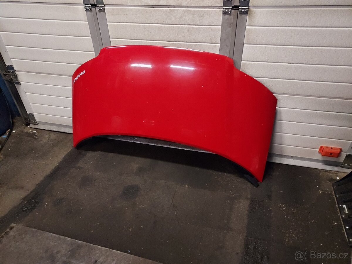 přední kapota VW Sharan 7M