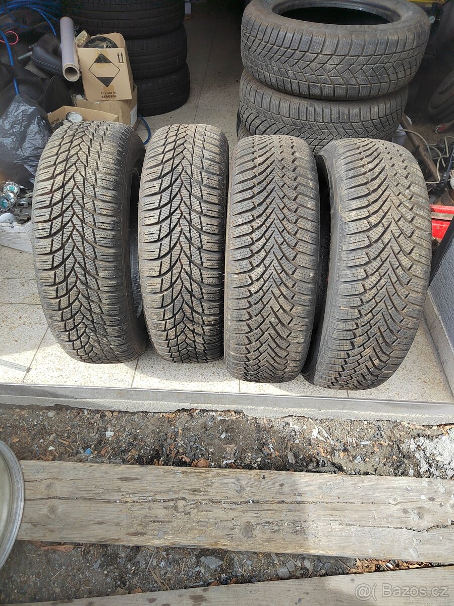Prodám zánovní zimní pneu 185/65/15 2x Sailun 2xLassa
