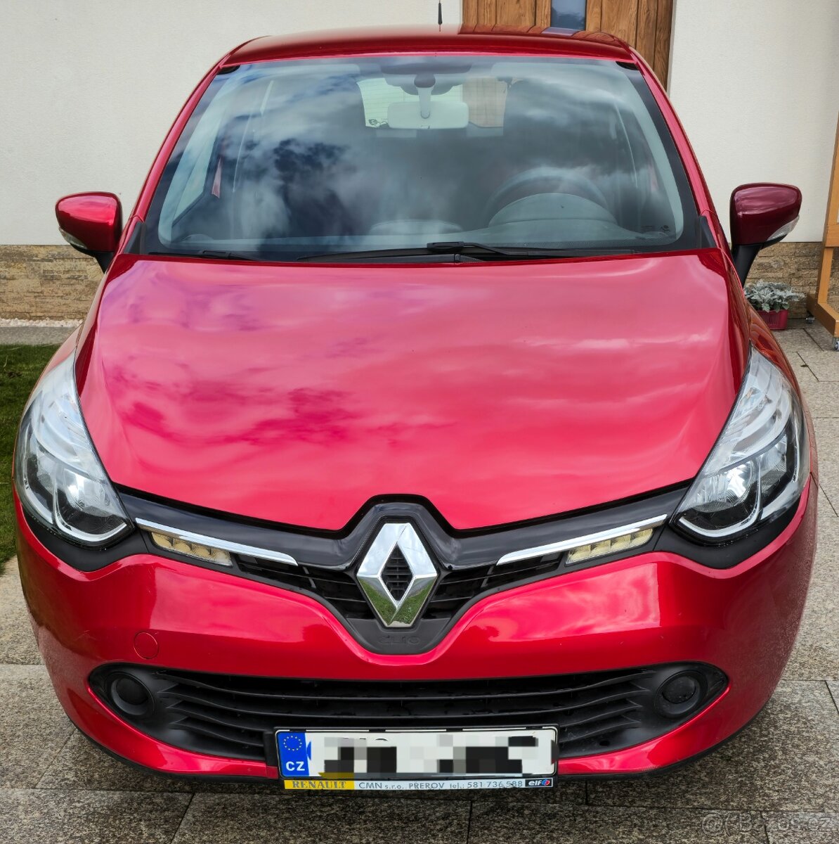 RENAULT CLIO IV - 20500km, garážovaný,  nebouraný