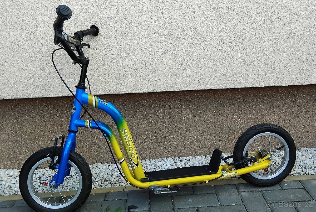 Dětská koloběžka