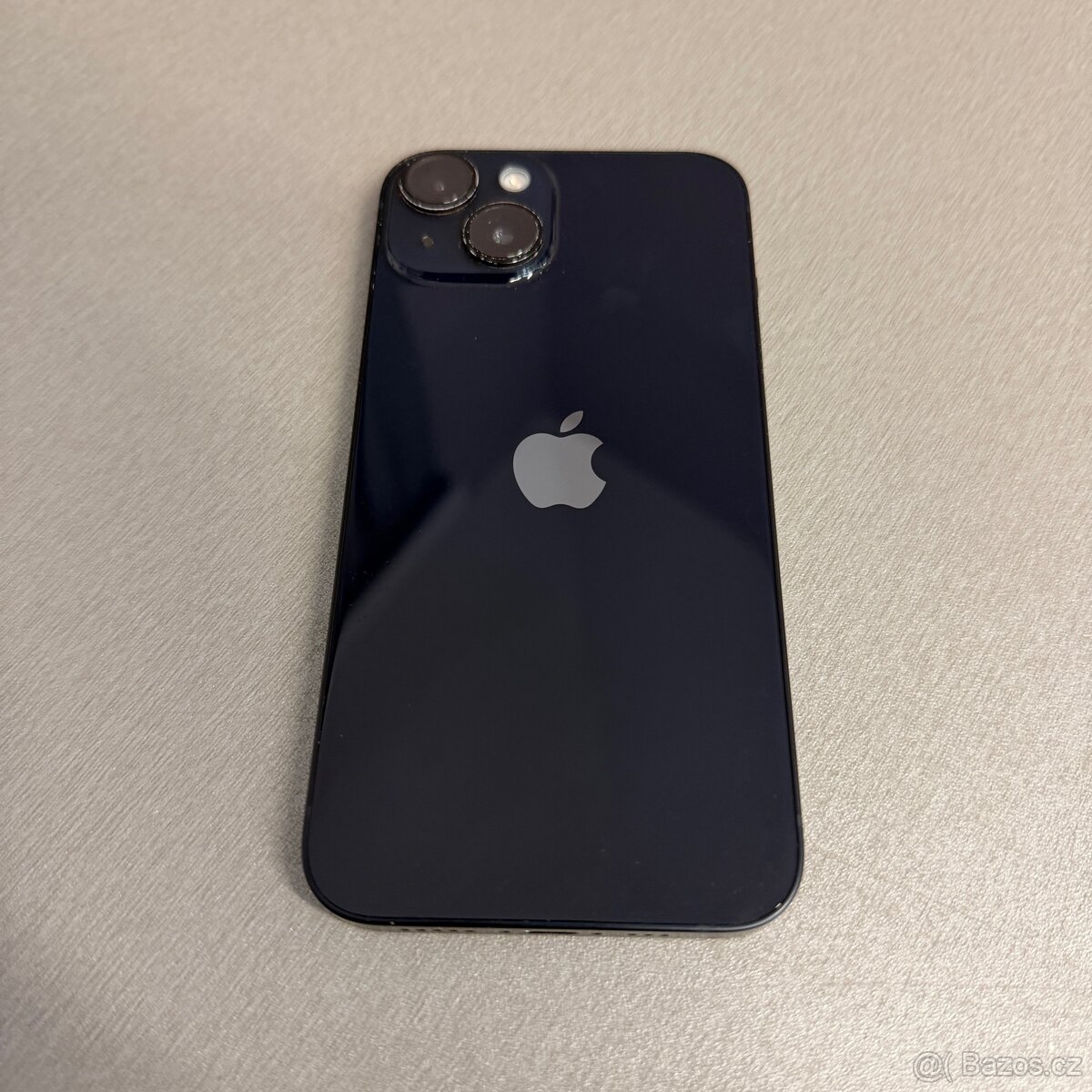 iPhone 14 128GB černý, pěkný stav, 12 měsíců záruka