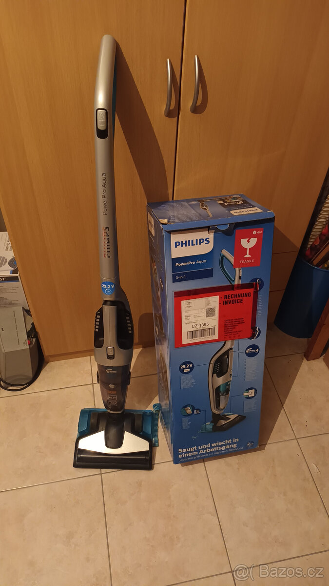 Tyčový vysavač Philips - Power for Aqua - 3 in one