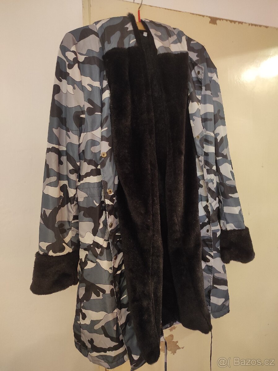 Dámský kabát