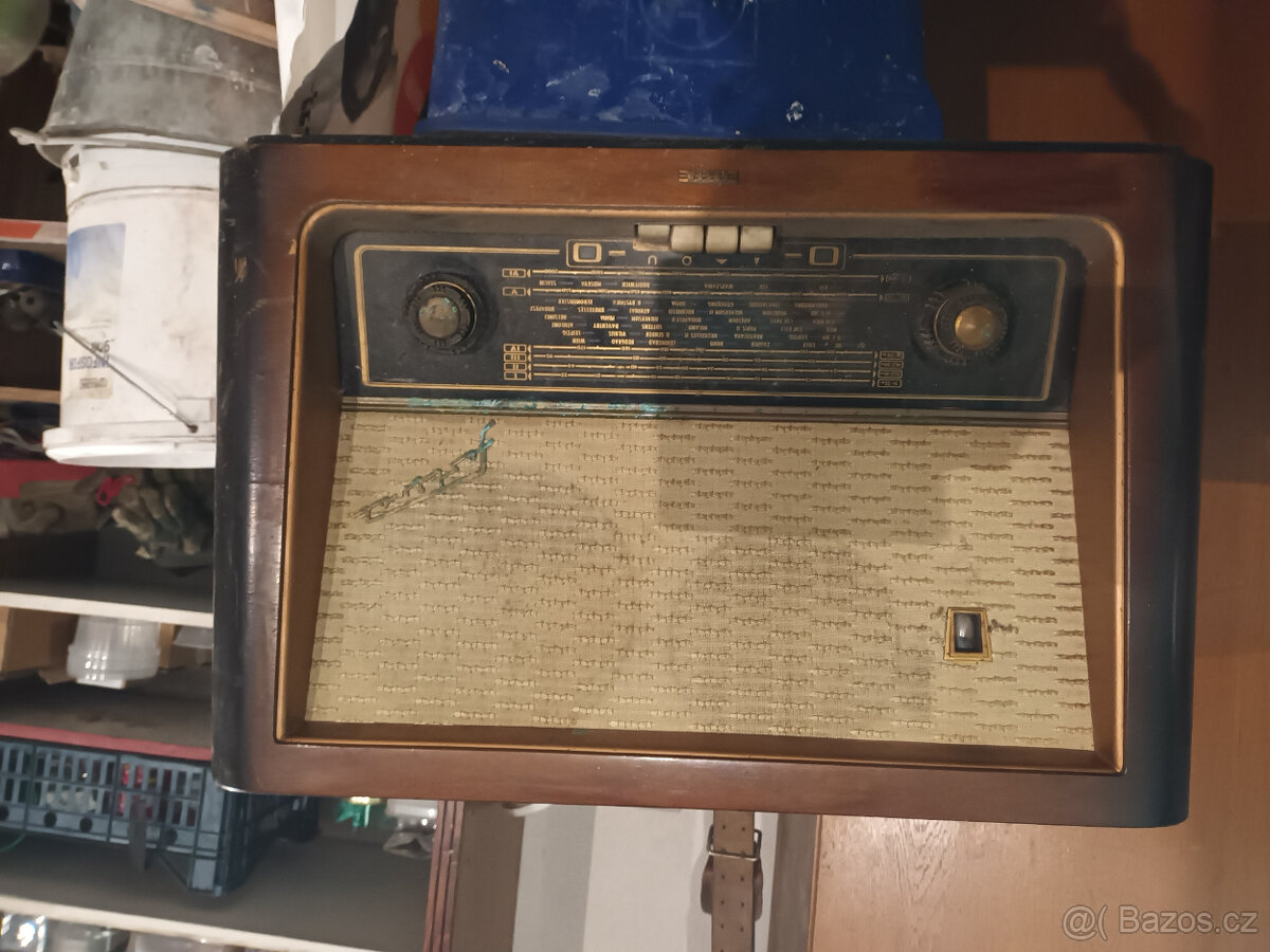retro radio