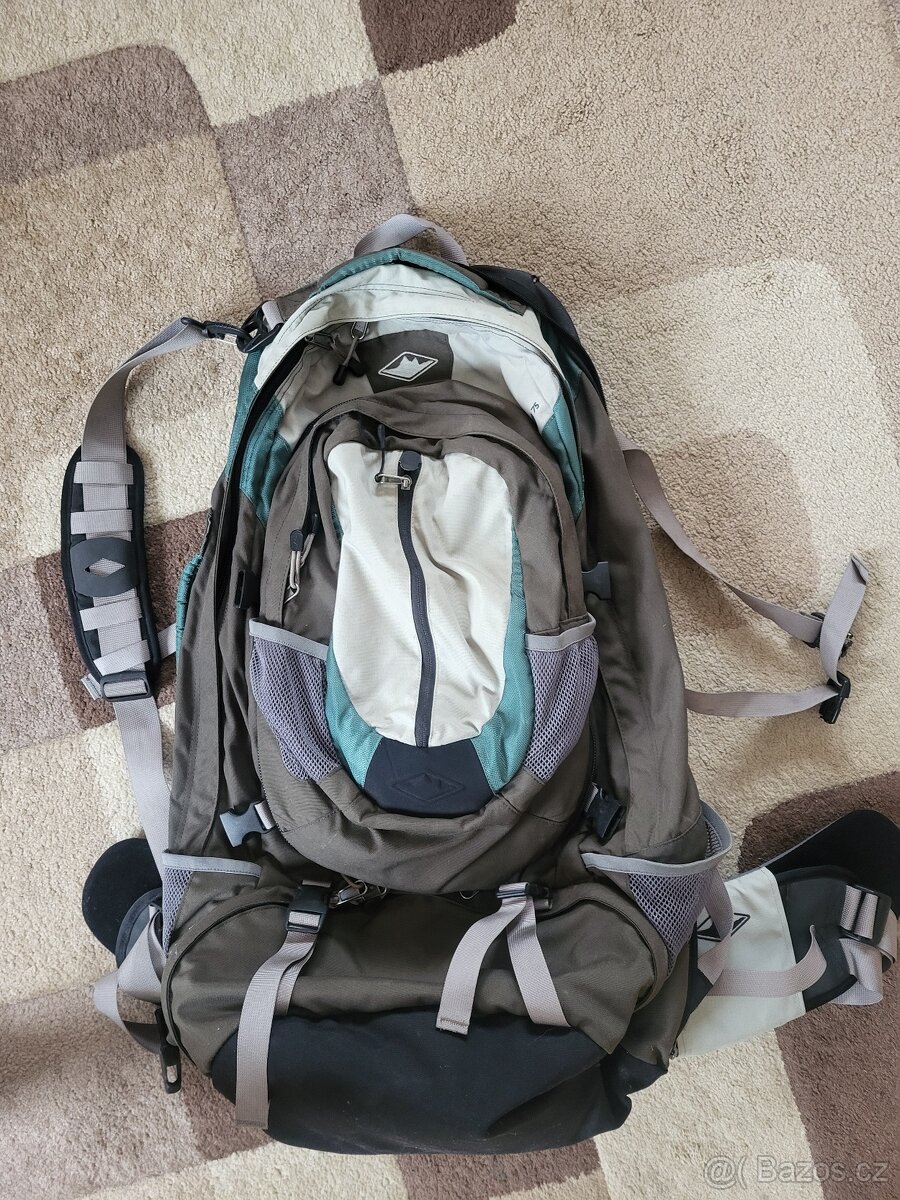 Mountain Design batoh 75L