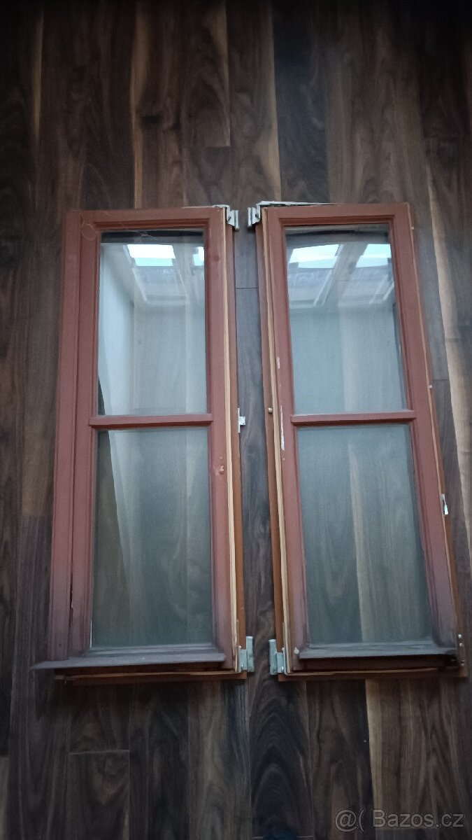Dřevěná okna - 8ks