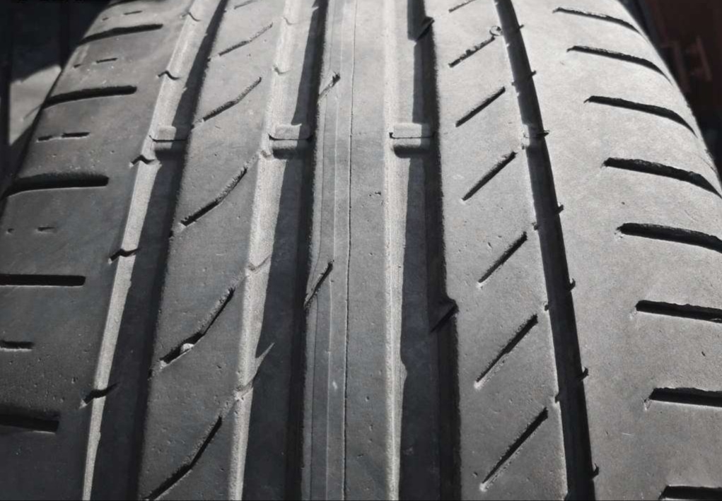 2ks letních pneu 245/35 R20