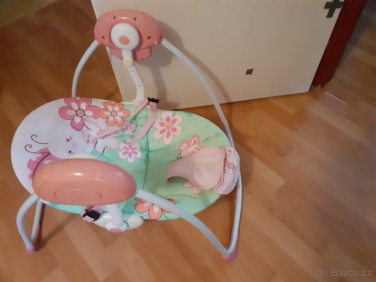 Houpátko pro uklidnění a rozveselení miminka